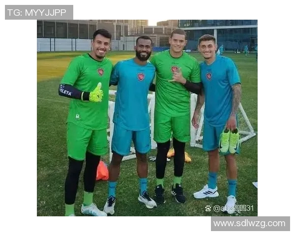 全球顶级一线足球明星名单揭晓他们的成就与影响力分析