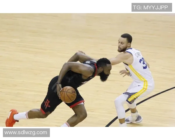 2014年NBA西部决赛马刺与雷霆第四场激战回顾与精彩瞬间分析 2014年NBA西部决赛马刺与雷霆第四场激战回顾与精彩瞬间分析